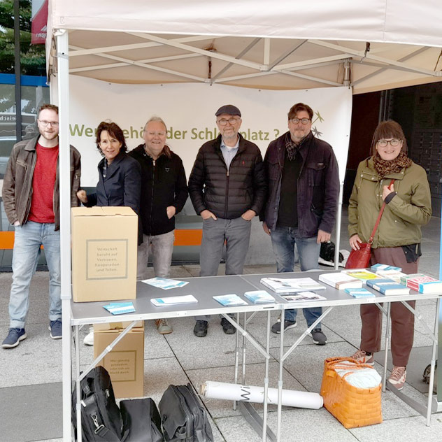 Team GWÖ Göppingen an ihrem Infostand © GWÖ Göppingen